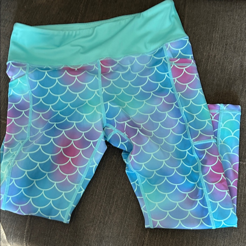 Constantly Varied Gear Aqua and Blue Leggings